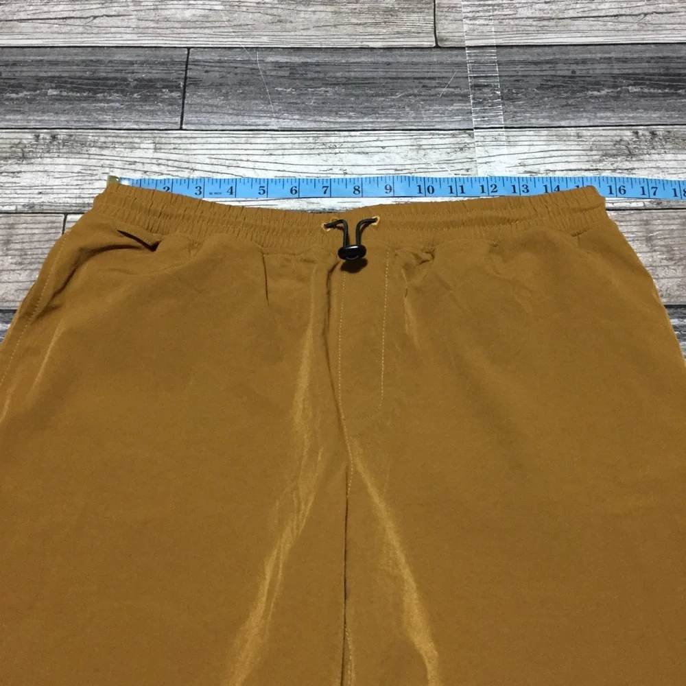 Tactics Skate Apparel Tech Shorts Men’s L Brown Orange Stretch (Inseam 8)